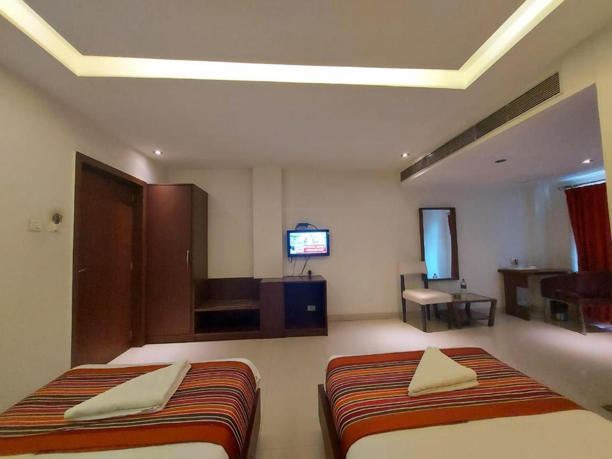 Orbit Hotel - Bagdogra Exterior foto